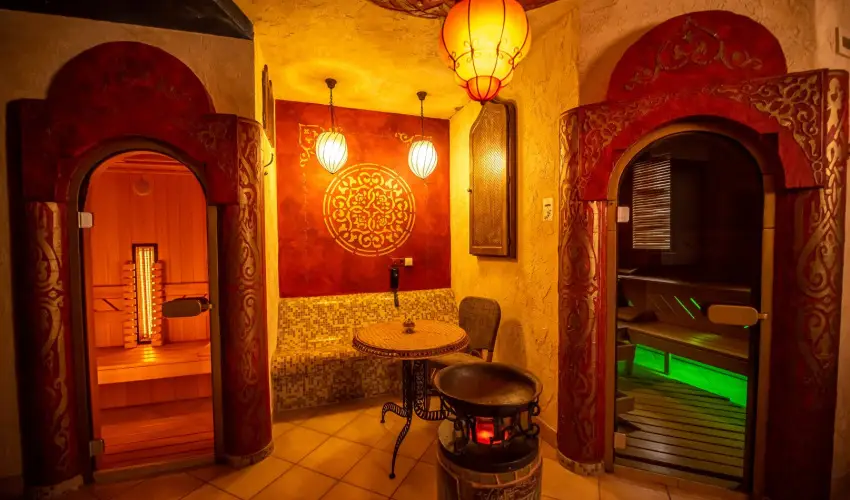 Hotel Villa Classica P�pa - M�rcius 15. 