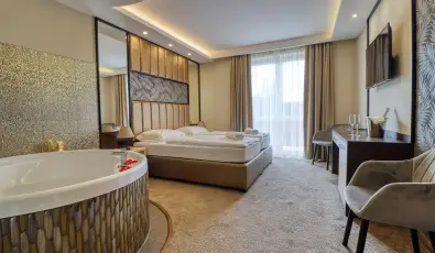 Hotel Villa Park Szilv�sv�rad