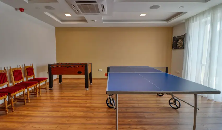 Hotel Villa Park Szilv�sv�rad - M�rcius 15. 