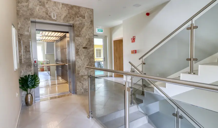 Hotel Villa Park Szilv�sv�rad - M�rcius 15. 
