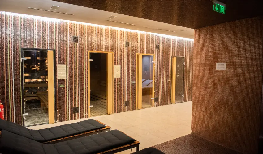 Wabi Hotel Sopron - M�rcius 15. 