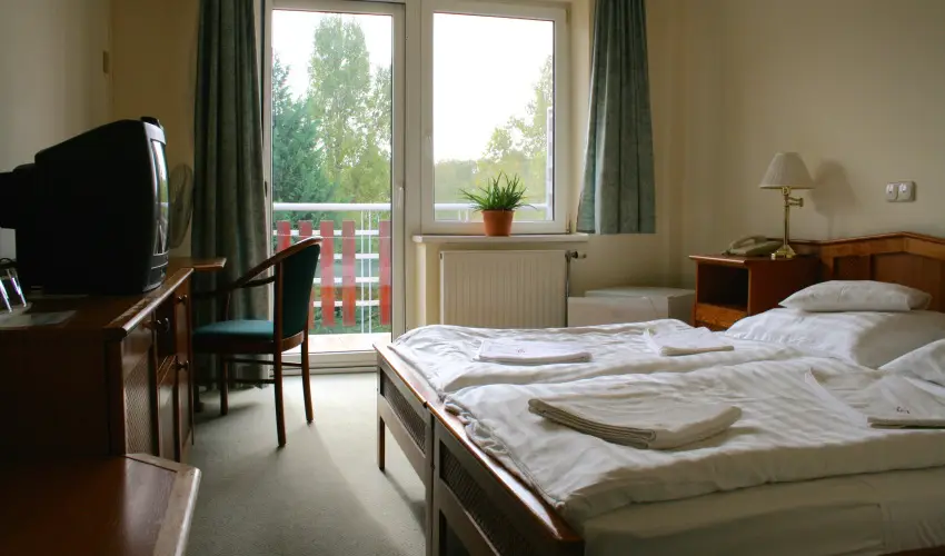 Well Hotel Hark�ny - M�rcius 15.