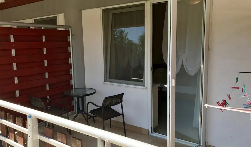 Well Hotel Hark�ny - M�rcius 15.