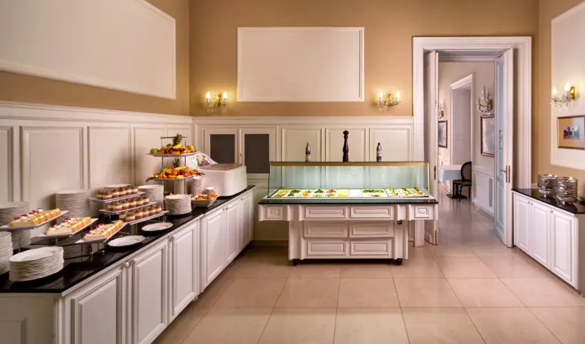 La Contessa Kast�lyhotel Szilv�sv�rad - M�rcius 15. 