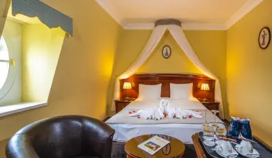 La Contessa Kast�lyhotel Szilv�sv�rad