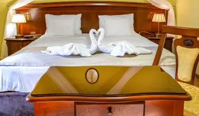La Contessa Kast�lyhotel Szilv�sv�rad