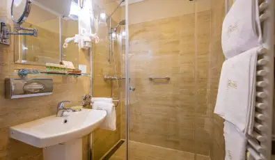 La Contessa Kast�lyhotel Szilv�sv�rad