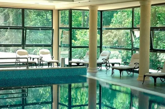 La Contessa Kast�lyhotel - M�rcius 15. 