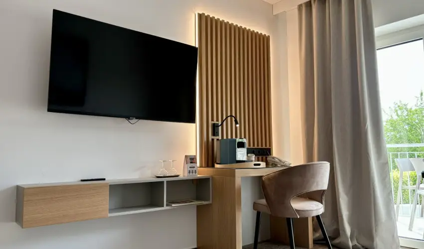 Zenit Hotel Balaton Vonyarcvashegy - M�rcius 15. (min. 2 �j)