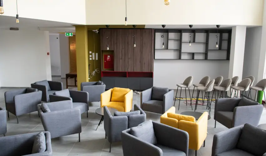 Zs�ry Liget Hotel & Spa Mez�k�vesd - M�rcius 15.