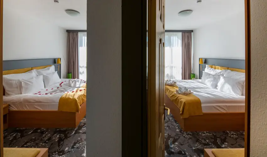 Zs�ry Liget Hotel & Spa Mez�k�vesd - M�rcius 15.